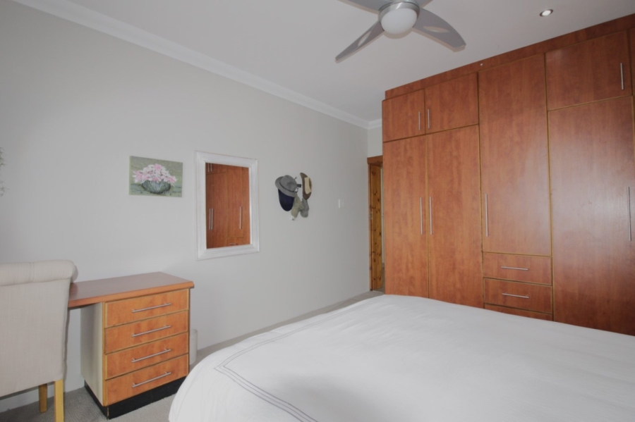 5 Bedroom Property for Sale in Humerail Eastern Cape
